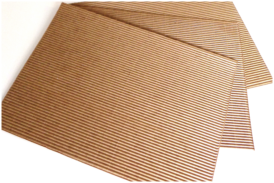 Tektura wielowarstwowa w arkuszu